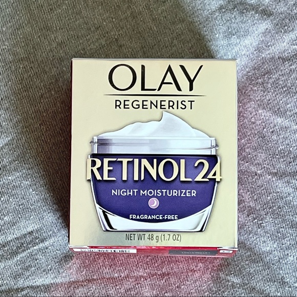 OLAY Set - Picture 5 of 10